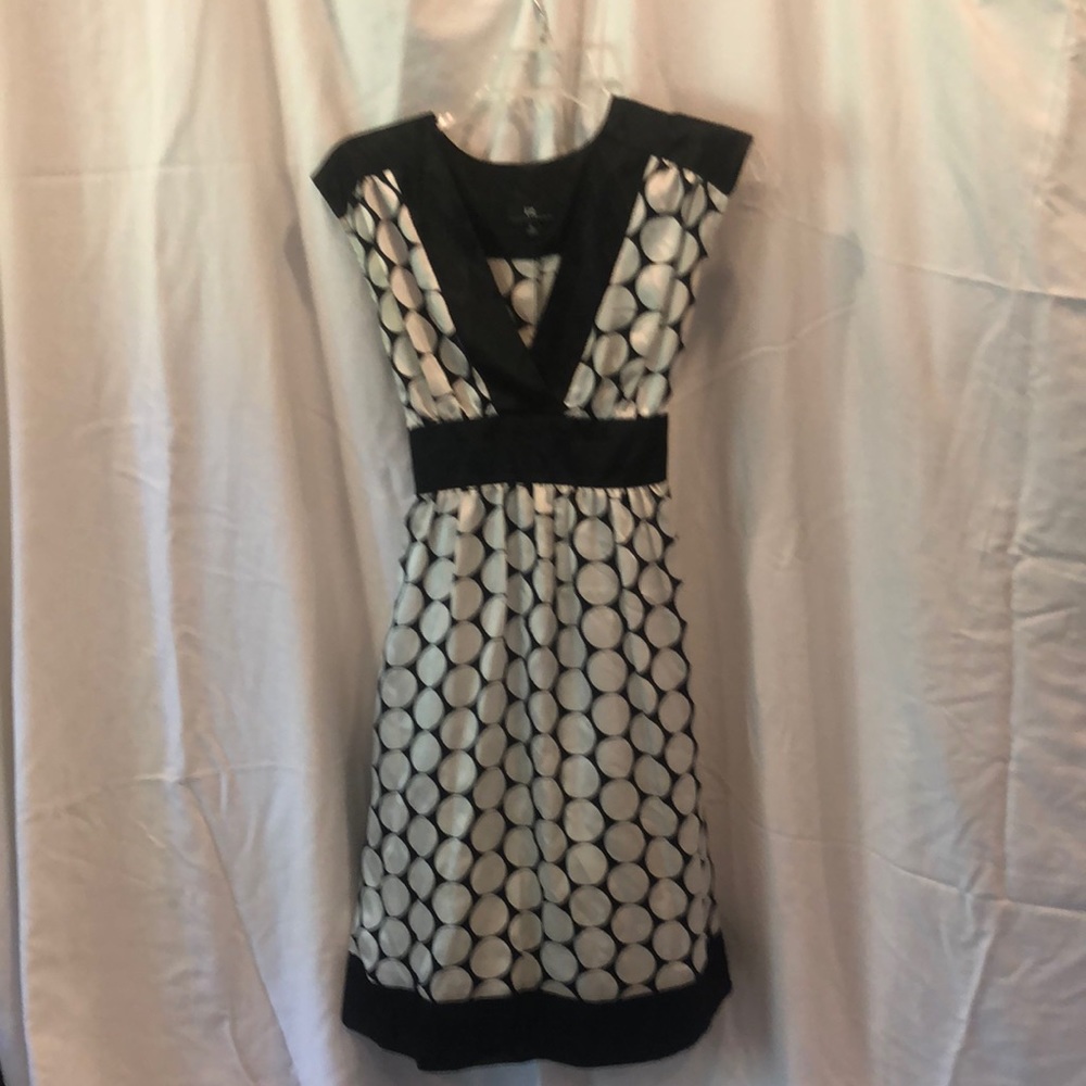 BUNDLE🛍3/$25 - IZ BYER CALIFORNIA black with white polka dots dress.